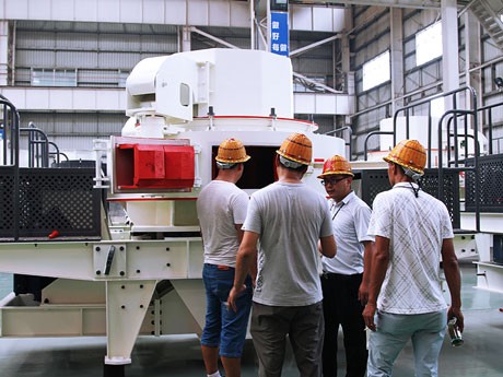 100-200t/h風(fēng)化砂制砂機(jī)選用什么型號(hào)合適，報(bào)價(jià)多少