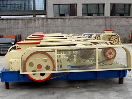 直徑400-600對(duì)輥破碎機(jī)，大概報(bào)價(jià)是多少