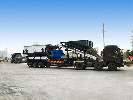 節(jié)能環(huán)保_降本增效，流動型礦石粉碎機深得用戶信賴