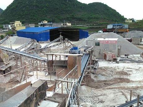 一天加工60噸花崗石廢料的破碎生產(chǎn)線要投資多少錢？