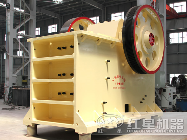 鄂式破石機(jī)-粉碎機(jī)生產(chǎn)廠家