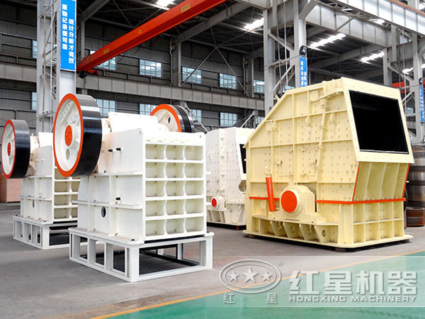 河卵石破碎機(jī)車間