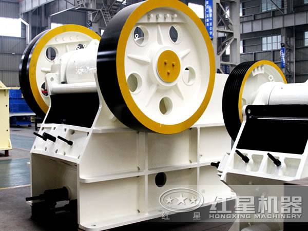 顎式破碎機(jī)大圖