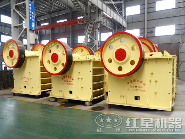 顎式破碎機(jī)車(chē)間高清圖