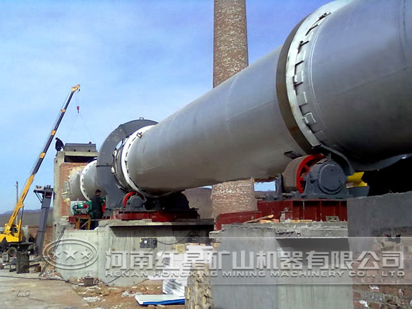 紅星機(jī)器氧化鋅回轉(zhuǎn)窯生產(chǎn)現(xiàn)場