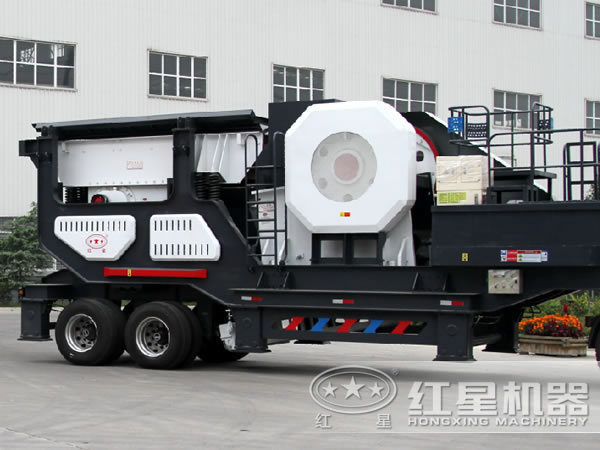 移動破碎站側(cè)面