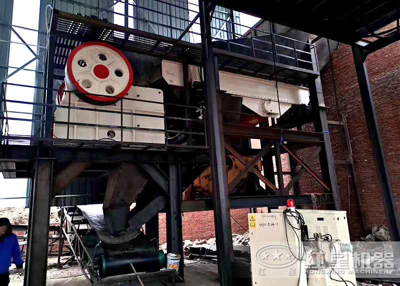 石料生產(chǎn)線配置鄂破機(jī)900x1200