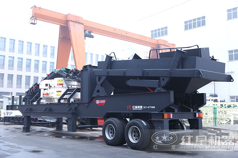 追求高科技生產(chǎn)可以選擇移動(dòng)制砂機(jī)
