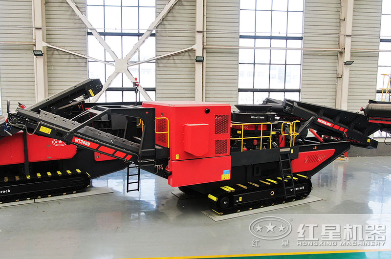 移動破碎機(jī)圖片