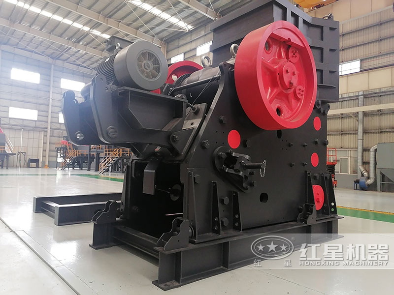 碎石機大型設(shè)備-大型鄂破