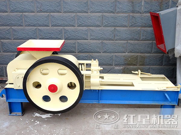 對(duì)輥破碎機(jī)