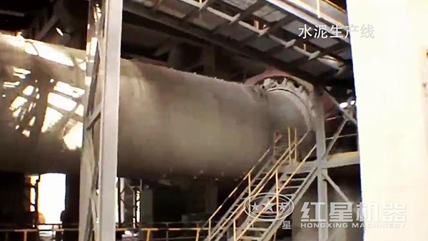 水泥生產(chǎn)線現(xiàn)場(chǎng)