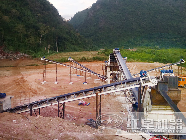 石料生產(chǎn)線現(xiàn)場(chǎng)