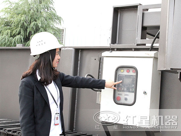 一體化機(jī)身設(shè)計，智能操控作業(yè)