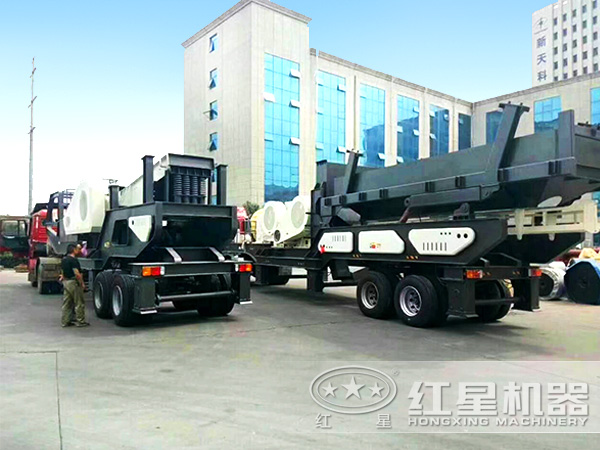 青石移動破碎機(jī)發(fā)貨圖