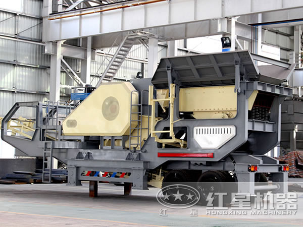 輪胎廢磚頭粉碎機(jī)車間實(shí)拍