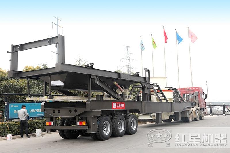 移動(dòng)破碎篩沙一體機(jī)發(fā)貨進(jìn)行中