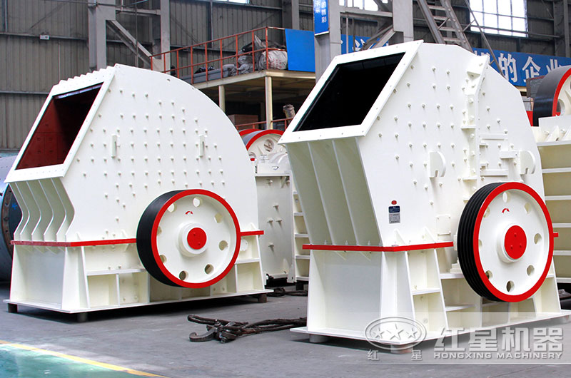 錘式破碎機(jī)車間