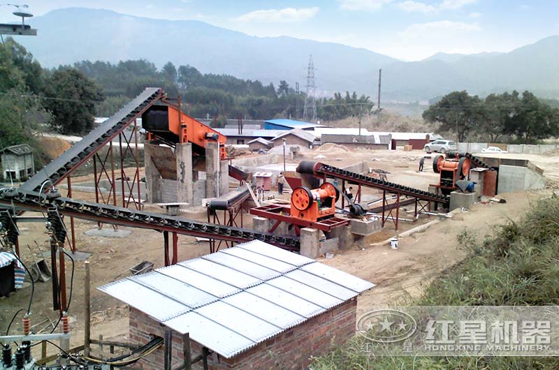 兩臺鄂破機(jī)組合