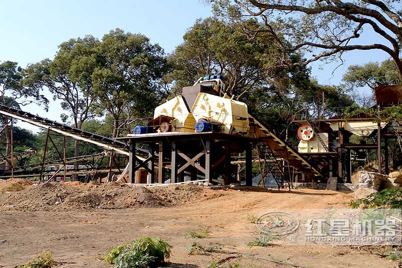 新投資建設(shè)的碎石廠剛剛完工