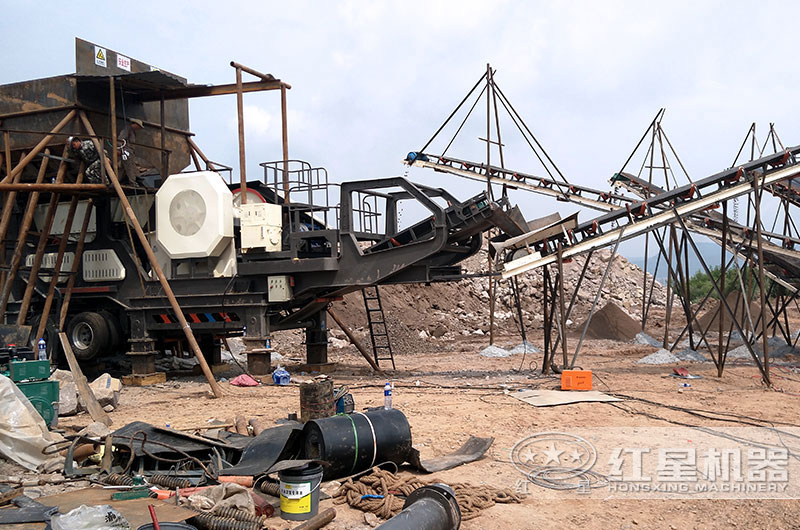 移動式小型渣土粉碎機(jī)后期生產(chǎn)成本更低