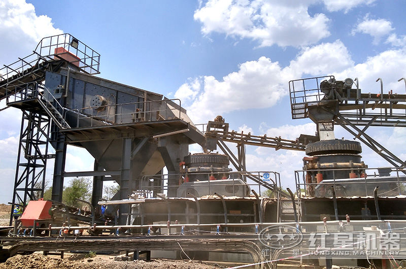 大型石料破碎生產現(xiàn)場