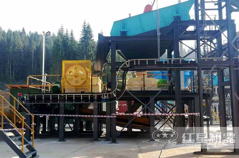 顎破加對輥破碎機(jī)處理選礦現(xiàn)場