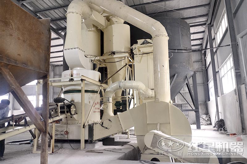 硅石制粉生產(chǎn)線(xiàn)現(xiàn)場(chǎng)