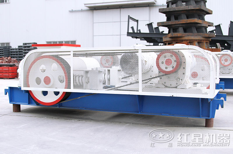 對(duì)輥制砂機(jī)廠家圖片