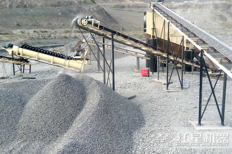 機(jī)制砂分選出的石粉有什么用？生產(chǎn)機(jī)制砂哪種制砂機(jī)好？