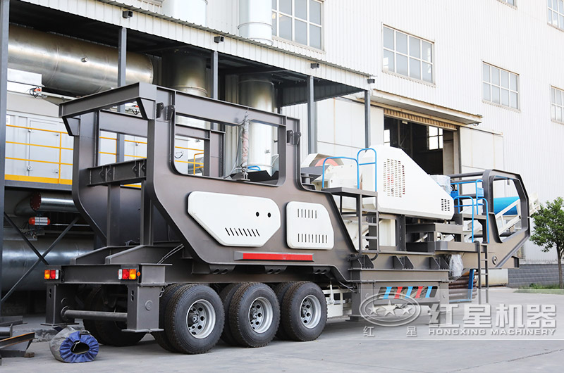 一條可行走的破碎生產(chǎn)線