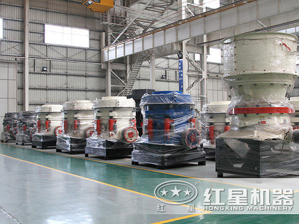 破碎機(jī)械生產(chǎn)車間