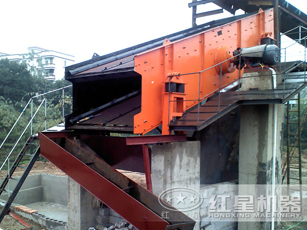 振動篩現(xiàn)場圖